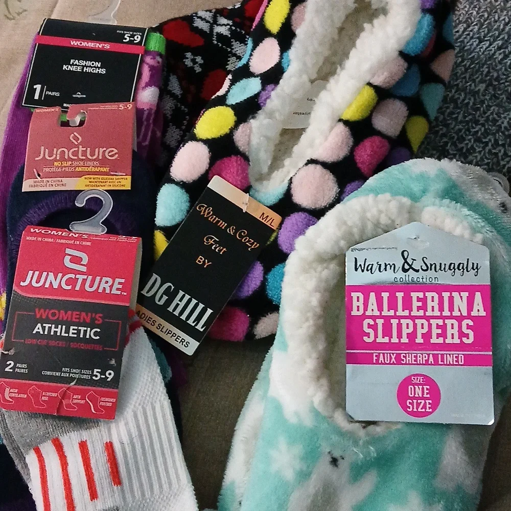 Colorful Cozy Socks Collection - Picture 5 of 5